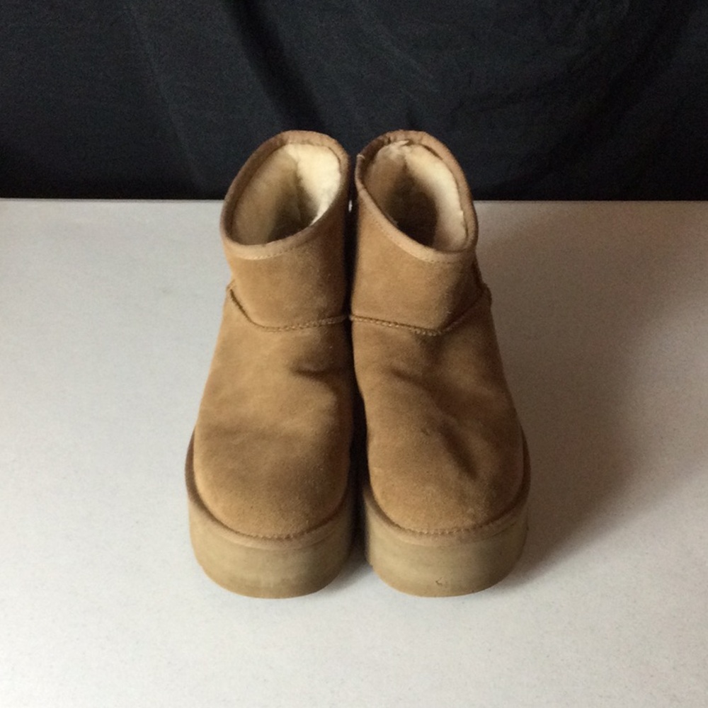 UGG Women's Brown Platform Ankle Boots - Picture 3 of 15